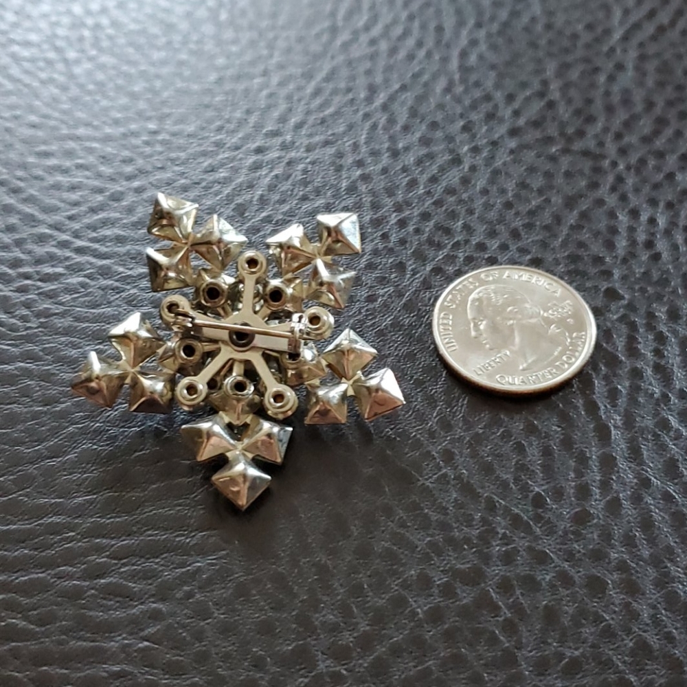 VTG brooch - Picture 8 of 8